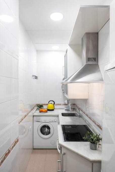 Monkeys Apartments 7Revueltas Deluxe Seville Exterior photo